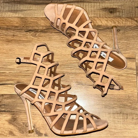 Steve Madden Nude Caged Heels 5.5 - Picture 1 of 4